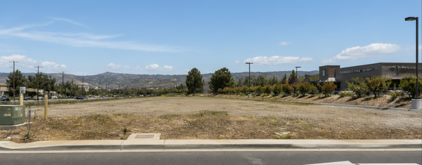 Commercial Pad Site, Harris County: GPS Grade Control from Design Files to Final Grade